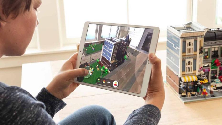 What are the Potential Benefits of Using AI Augmented Reality in Government?